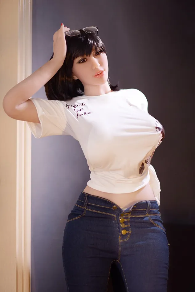 6ye Doll Male Sex Toys 163cm5ft4 ICup Huge Tits Big Butt Black Short Hair Sex Doll with 101 Head